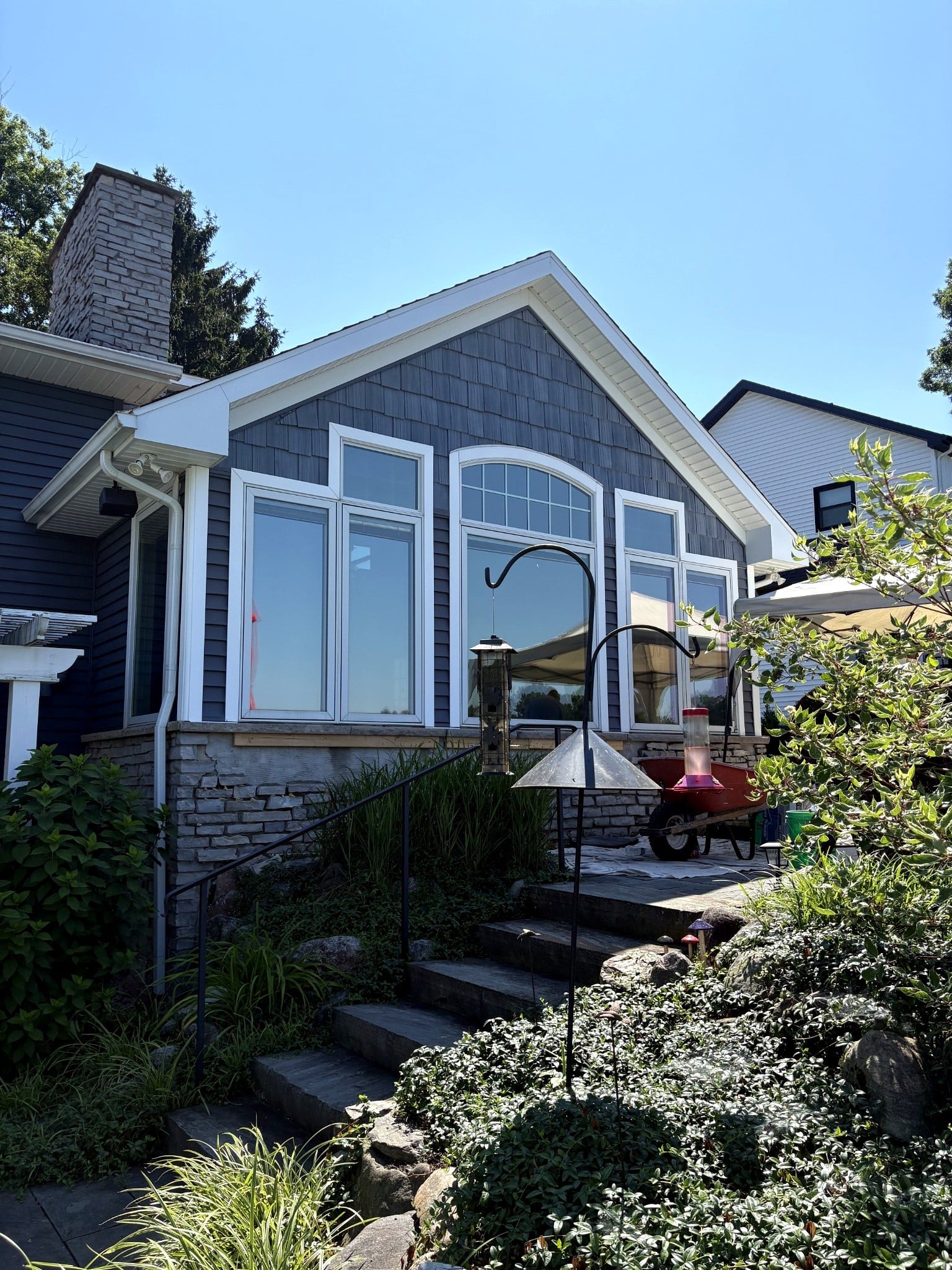 Lakehouse Solar Solution